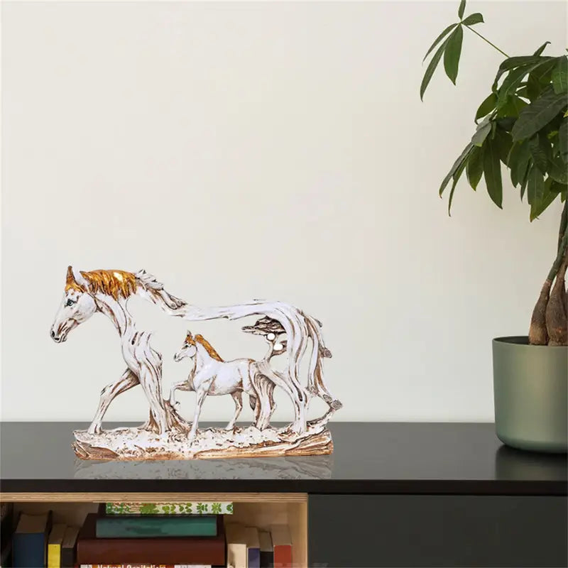 Horse Statue Animal Figurine | Decor | Artwork